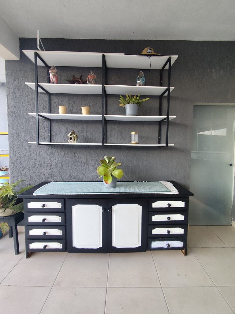 Triplex ao lado do Mar