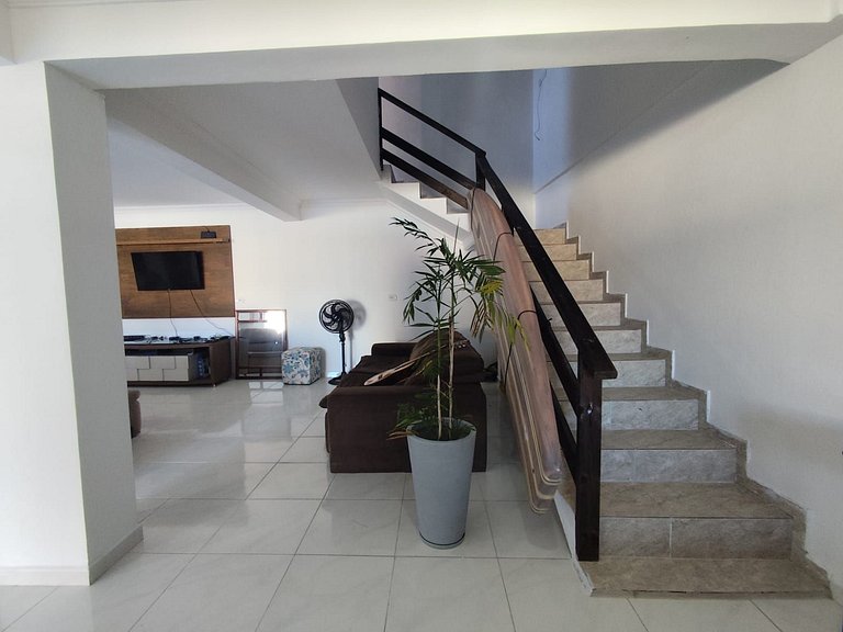 Triplex ao lado do Mar