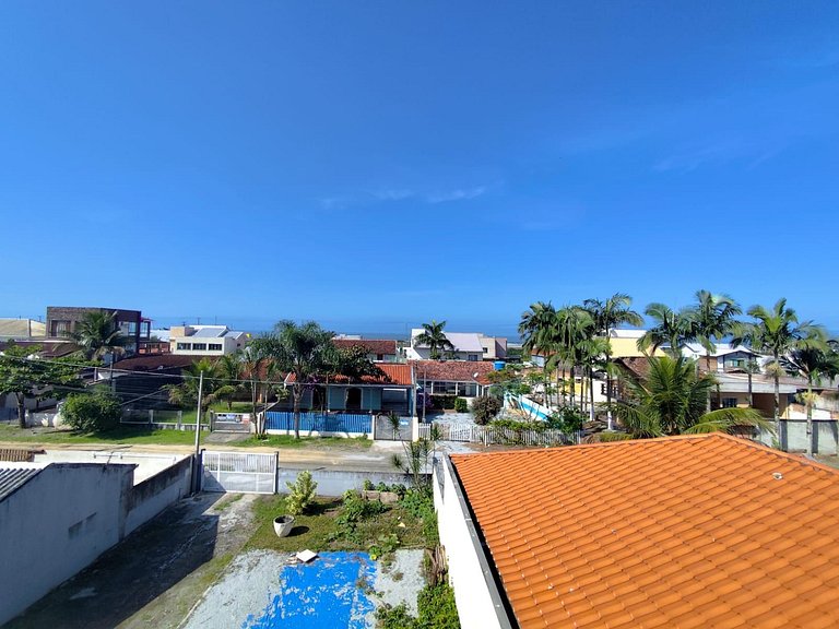Triplex ao lado do Mar
